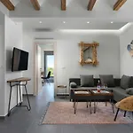 Pine Hill Residence